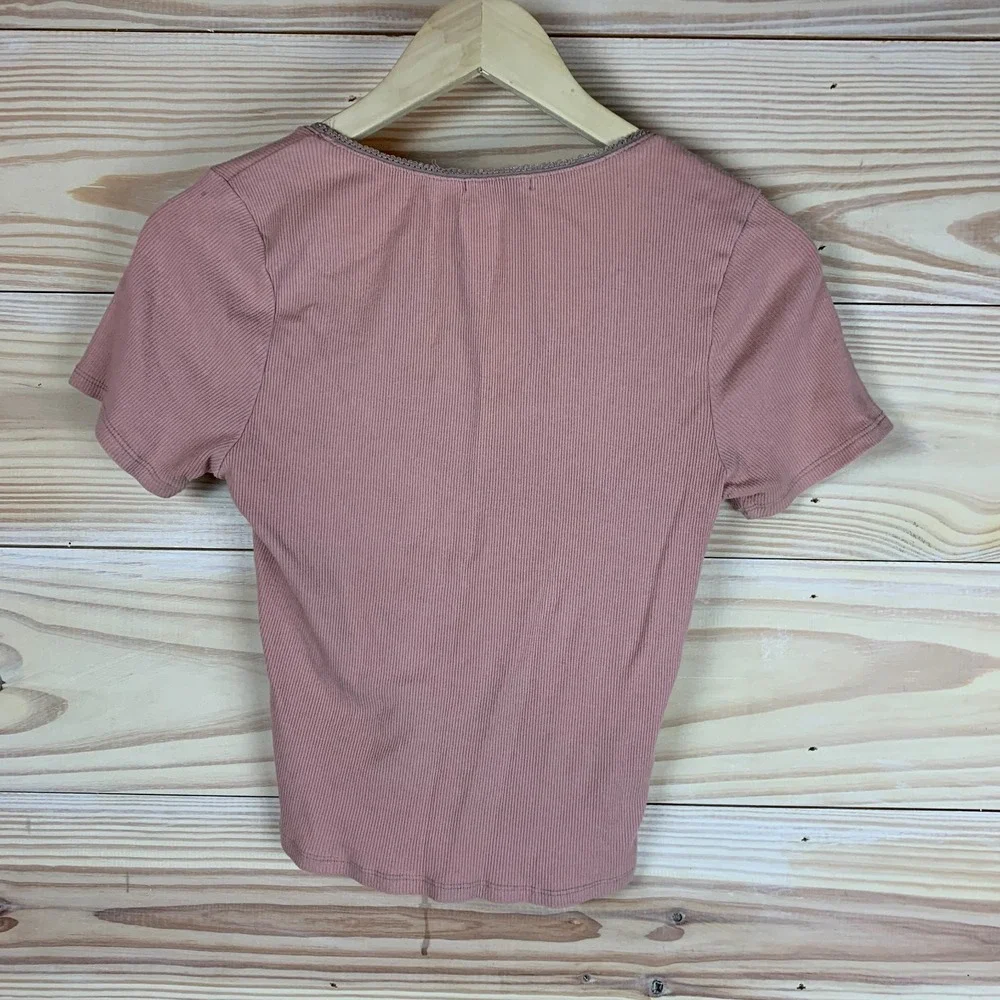Active USA Top Womens Large Mauve Pink Ribbed Button‎ Baby Tee Y2K Balletcore